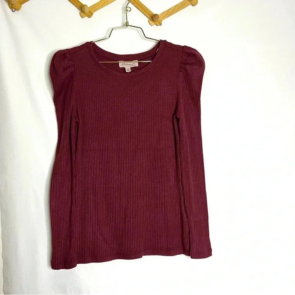 Philosophy Sleeve Pleated Shoulder Soft Ribbed Top Size Small Burgundy